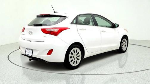 Monaco White 2016 Hyundai Elantra GT Base