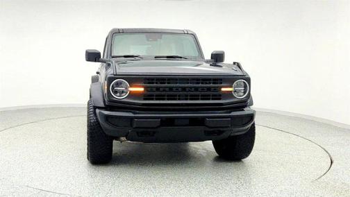 2022 Ford Bronco 2 Door Advanced 4x4 with Sasquatch Package & 2.7 EcoBoost Engine