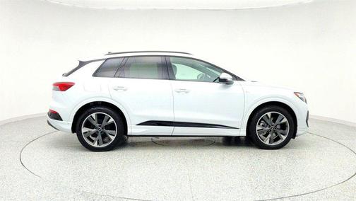 2024 Audi Q4 e-tron Premium Plus 55 quattro