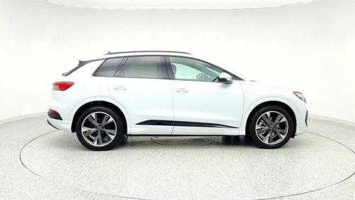 2024 Audi Q4 e-tron Premium Plus 55 quattro
