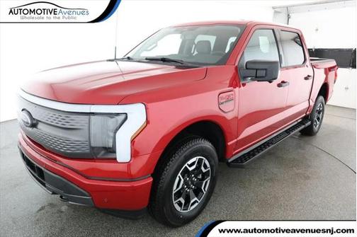 2023 Ford F-150 Lightning XLT
