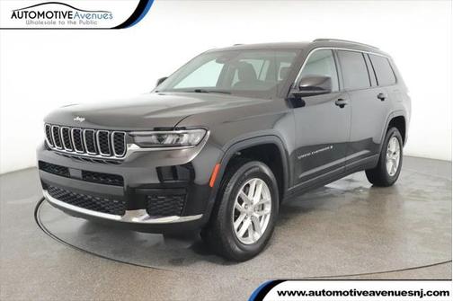 2023 Jeep Grand Cherokee L Laredo