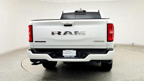 Bright White Clearcoat 2025 RAM 1500 Big Horn/Lone Star