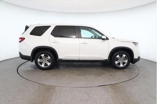 2023 Honda Pilot AWD EX-L 7 Passenger