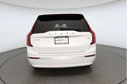 2025 Volvo XC90 Plug-In Hybrid T8 Ultra 7-Seater