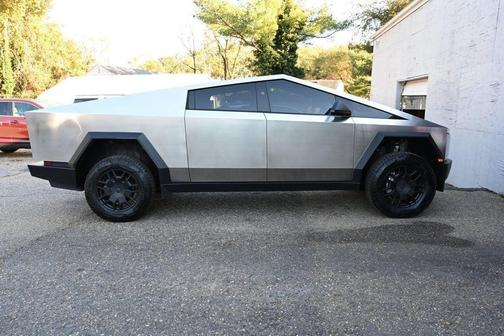 2024 Tesla Cybertruck All-Wheel Drive