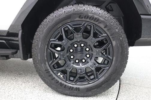 2025 GMC HUMMER EV Pickup 2X