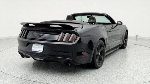 2017 Ford Mustang V6