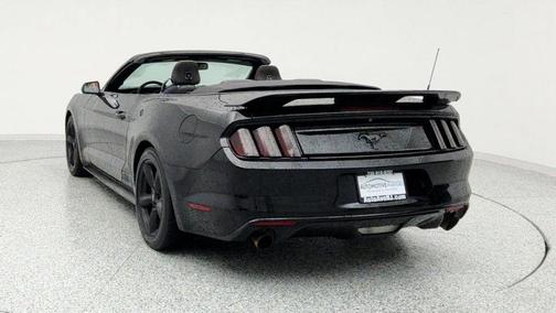2017 Ford Mustang V6