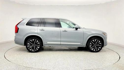 2025 Volvo XC90 B5 Plus 7-Seater