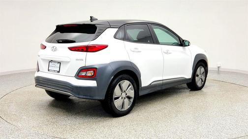 2021 Hyundai KONA EV SEL