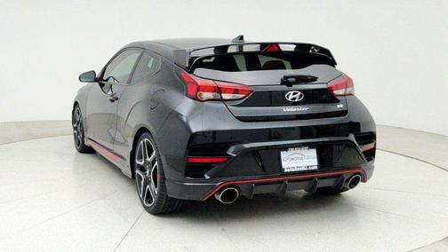 2022 Hyundai Veloster N Base