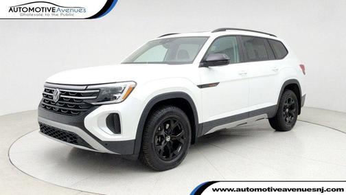 2024 Volkswagen Atlas 2.0T SEL