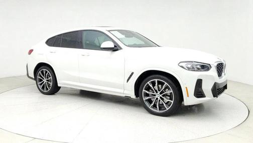 2022 BMW X4 xDrive30i