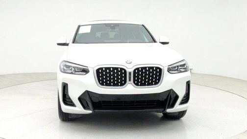 2022 BMW X4 xDrive30i