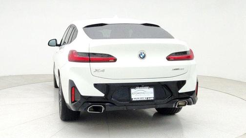 2022 BMW X4 xDrive30i