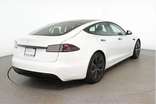 2023 Tesla Model S Standard Range
