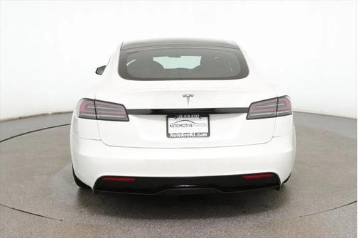 2023 Tesla Model S Standard Range