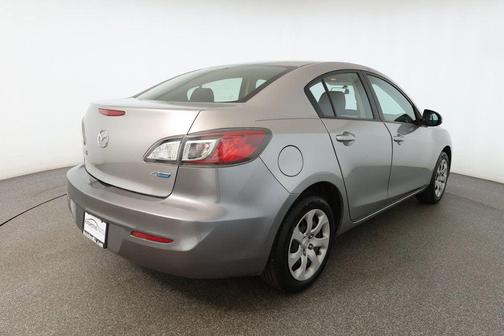 2013 Mazda Mazda3 i Sport