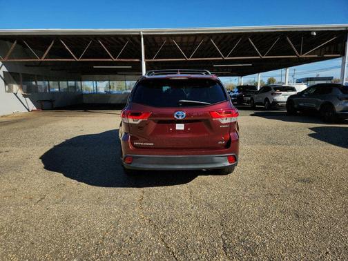 2018 Toyota Highlander Hybrid XLE