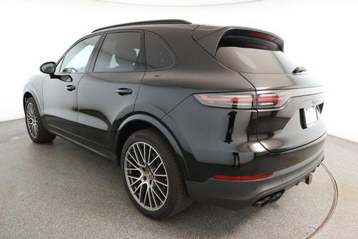 2022 Porsche Cayenne Platinum Edition