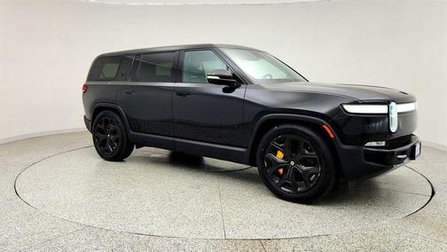 Midnight 2023 Rivian R1S Adventure