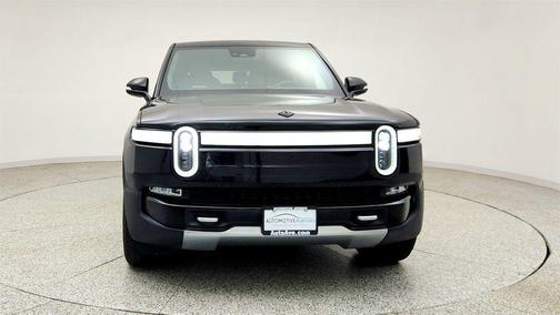 Midnight 2023 Rivian R1S Adventure