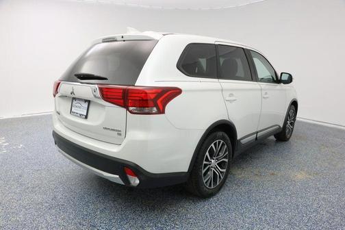 2018 Mitsubishi Outlander SE