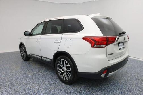 2018 Mitsubishi Outlander SE