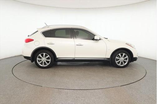2017 INFINITI QX50 Base