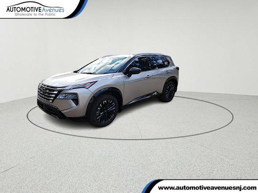 2024 Nissan Rogue Platinum
