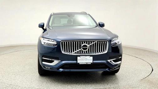 Denim Blue Metallic 2024 Volvo XC90 B6 Plus Bright Theme 7-Seater