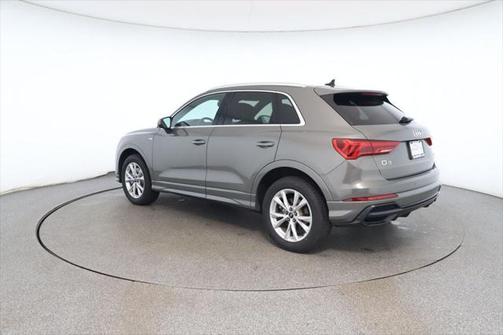2021 Audi Q3 45 S line Premium