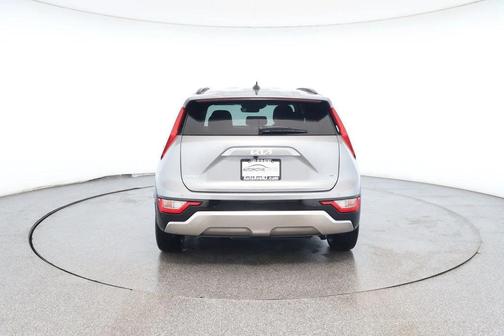 2023 Kia Niro SX