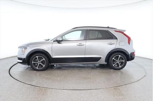 2023 Kia Niro SX