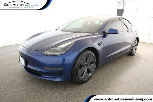 2022 Tesla Model 3 Standard Range
