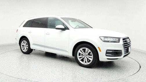 2019 Audi Q7 55 Premium Plus