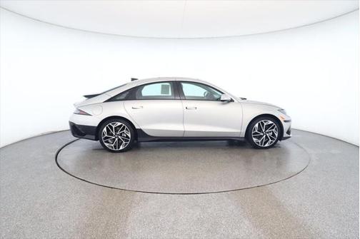 2023 Hyundai IONIQ 6 Limited