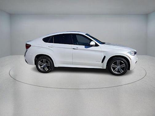 2019 BMW X6 xDrive35i