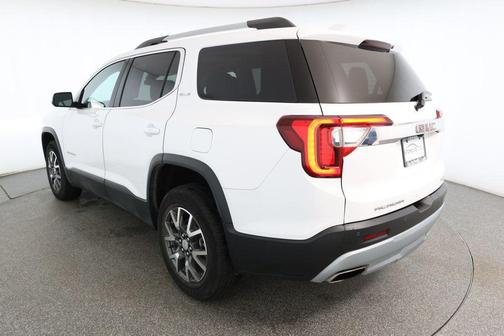 2023 GMC Acadia AWD SLE