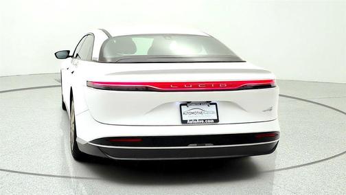 Stellar White Metallic 2024 Lucid Air Pure
