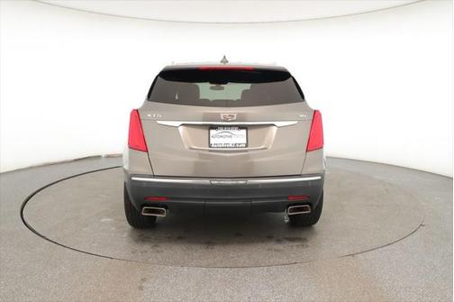 2017 Cadillac XT5 Base