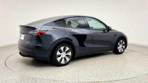 2024 Tesla Model Y Long Range Dual Motor All-Wheel Drive