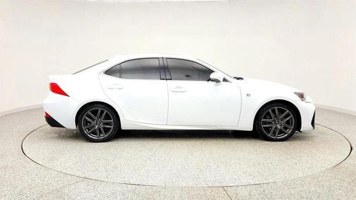 2018 Lexus IS 300 Base