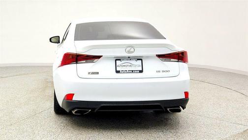 2018 Lexus IS 300 Base