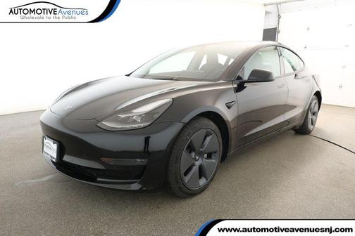 2022 Tesla Model 3 Standard Range