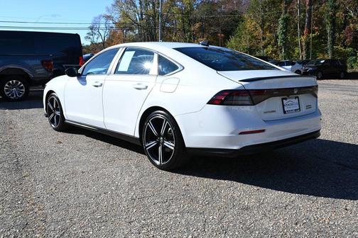 2024 Honda Accord Hybrid Base