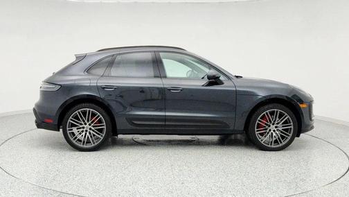 2023 Porsche Macan S