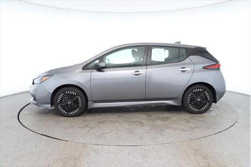 2023 Nissan Leaf SV PLUS 60 kWh