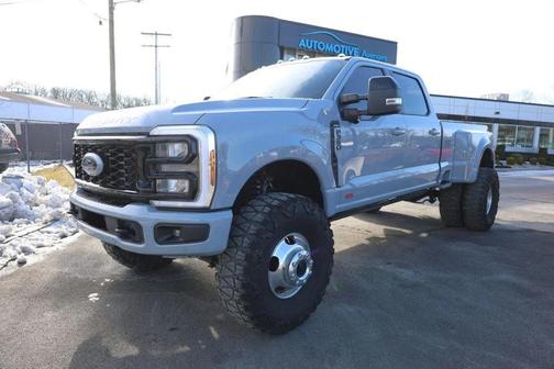 2024 Ford F-350 Lariat